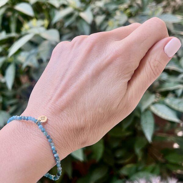 DC9962AA 424A 4E0F A95E 2B586B9CCD61 1 105 c Βραχιόλι απο Μπλέ Απατίτη